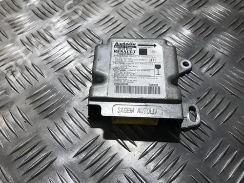 Used ECU airbags ECU airbags RENAULT MEGANE Scenic (JA0/1_) 1.6 e (JA0F) (90 hp) 33490772 33490772