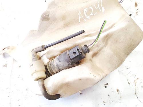washer-pump-vw-passat-b5-variant-3b5-1997-1998-1999-2000-2001-35387867 main image