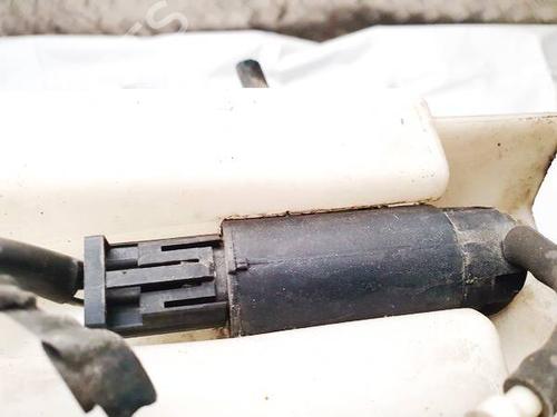 washer-pump-toyota-avensis-_t25_-2003-2004-2005-2006-2007-2008-35122254 main image