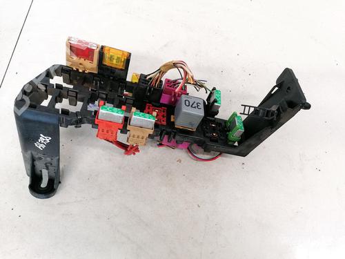 Used Fuse box Fuse box AUDI A6 C5 (4B2, 4B4) 2.5 TDI (155 hp) 33087155 33087155