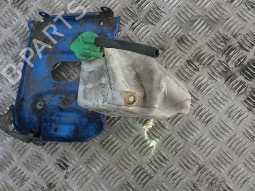 Used Windscreen washer tank Windscreen washer tank SUZUKI WAGON R (MH21, MH22) 1.3 (RB413) (88 hp) 35683970 35683970