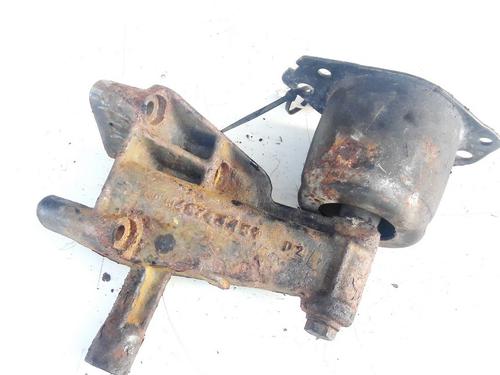 Used Engine mount Engine mount ALFA ROMEO 147 (937_) 1.9 JTD (937AXD1A, 937BXD1A) (110 hp) 33493285 33493285