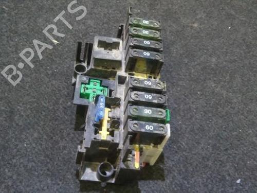Used Fuse box Fuse box RENAULT SAFRANE II (B54_) 2.0 16V (B54L) (136 hp) 33485852 33485852