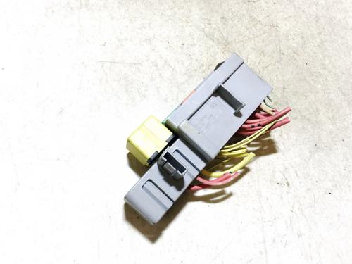 Used Fuse box Fuse box RENAULT MEGANE II (BM0/1_, CM0/1_) 1.9 dCi (BM0G, CM0G) (120 hp) 33104717 33104717