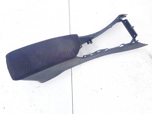 Used Armrest / Center console Armrest / Center console RENAULT LAGUNA II (BG0/1_) 2.2 dCi (BG0F) (150 hp) 35630765 35630765