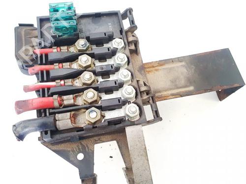 Used Fuse box Fuse box 32910110 32910110