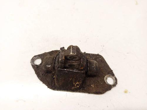 Used Engine mount VOLVO XC90 I (275) D5 AWD (163 hp) 32531995