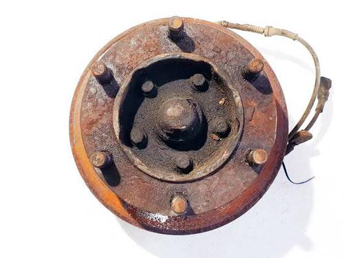 Used Right front steering knuckle Right front steering knuckle FORD TRANSIT Van (E_ _) 2.5 DI (EAL, EAS) (85 hp) 39938859 39938859