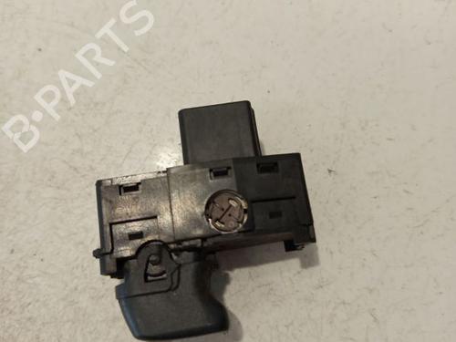 Used Switch VOLVO XC90 I (275) 3.2 AWD (238 hp) 32571425