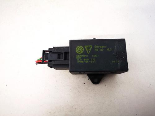 Used Electronic module Electronic module VW PHAETON (3D1, 3D2, 3D3, 3D4, 3D6, 3D7, 3D8, 3D9) 3.2 V6 (241 hp) 32875141 32875141