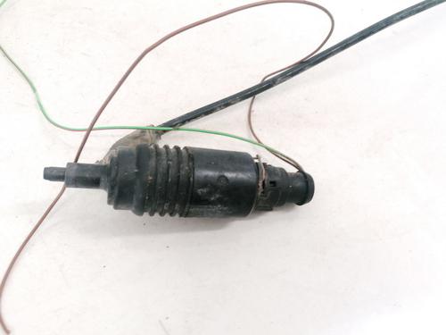 washer-pump-vw-polo-6n2-1999-2000-2001-35511592 main image