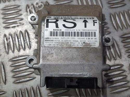 ecu-airbags-dodge-grand-caravan-mini-cargo-van-2000-2001-2002-2003-2004-2005-2006-2007-33497426 main image