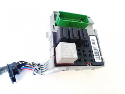 fuse-box-opel-meriva-a-mpv-x03-2003-2004-2005-2006-2007-2008-2009-2010-32912603 main image