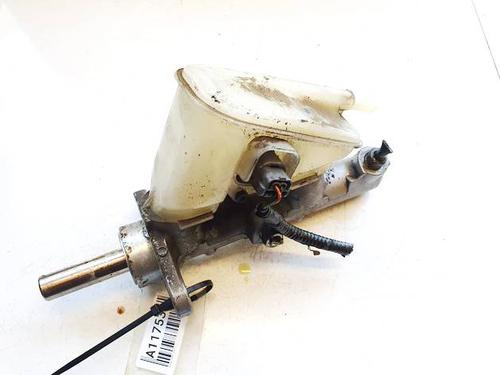 Used Brake master cylinder Brake master cylinder HONDA CIVIC VIII Hatchback (FN, FK) 2.2 CTDi (FK3) (140 hp) 39896099 39896099