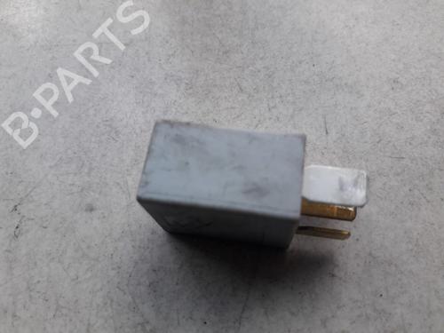 Used Electronic sensor Electronic sensor TOYOTA AVENSIS Saloon (_T27_) 1.8 VVT-i (ZRT271_, ZRT271R) (147 hp) 33517850 33517850