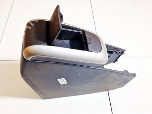 Used Armrest / Center console Armrest / Center console TOYOTA AURIS (_E15_) 2.0 D-4D (ADE150_, ADE150R) (126 hp) 34956190 34956190