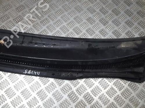 Used Scuttle panel Scuttle panel TOYOTA COROLLA Saloon (_E12_) 1.6 VVT-i (ZZE121_, ZZE121R) (110 hp) 35699982 35699982