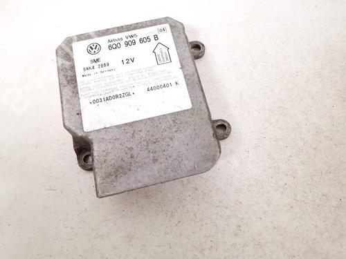 ecu-airbags-audi-a4-b5-8d2-1994-1995-1996-1997-1998-1999-2000-2001-32928465 main image