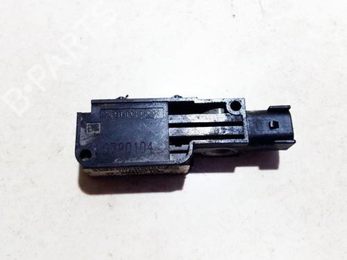 Used Electronic module Electronic module FORD MONDEO III (B5Y) 2.0 16V TDDi / TDCi (115 hp) 33517621 33517621
