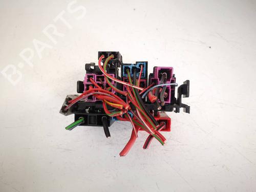 Fuse box VW PASSAT B5 Variant (3B5) 1.9 TDI | BP32571398E1 