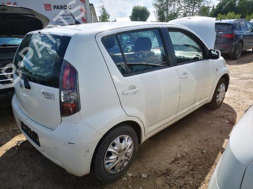 Switch DAIHATSU SIRION (M3_) 1.0 (M300) | BP32550906I30 