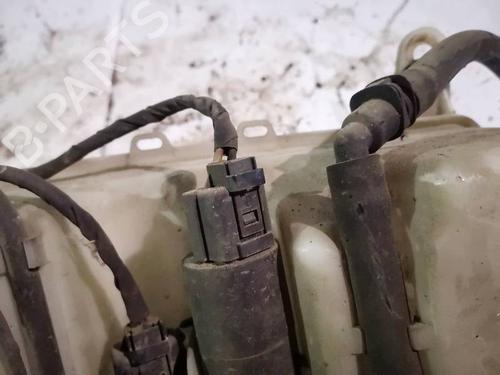 Washer pump BMW 7 (E65, E66, E67) 735 i | BP35287636E24 - Image 2