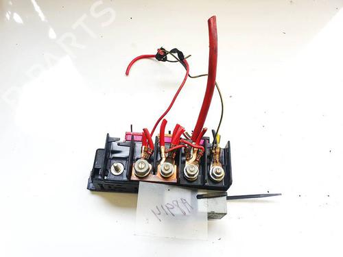 Used Fuse box Fuse box SKODA SUPERB I (3U4) 1.9 TDI (115 hp) 32937559 32937559