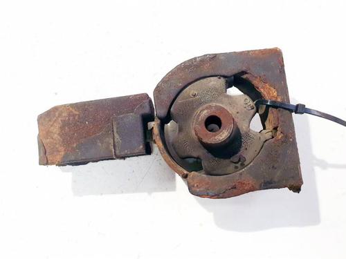 Used Engine mount Engine mount TOYOTA COROLLA (_E12_) 2.0 D-4D (CDE120R, CDE120L_) (110 hp) 32577639 32577639