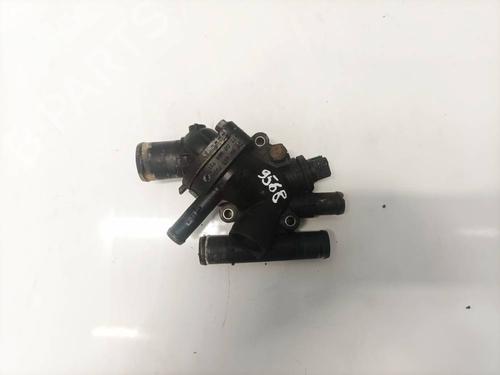 Used Thermostat housing Thermostat housing 35220017 35220017