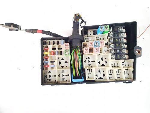 Used Fuse box Fuse box VOLVO V50 (545) D2 (114 hp) 32876042 32876042