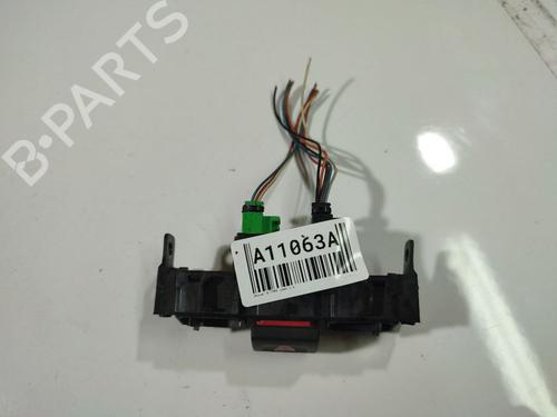 Used Warning switch Warning switch JAGUAR X-TYPE I (X400) 2.1 V6 (156 hp) 34832326 34832326
