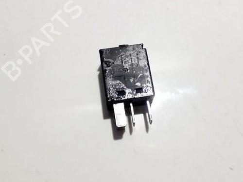 other-ford-focus-i-daw-dbw-1998-1999-2000-2001-2002-2003-2004-2005-2006-2007-2008-2009-33529340 main image