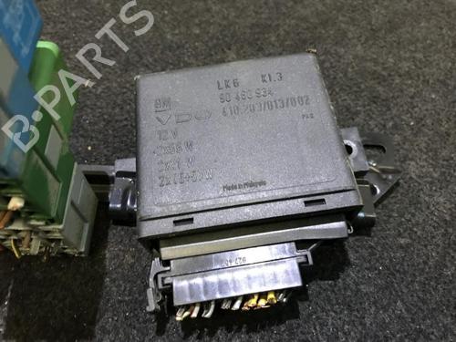 Used Electronic module Electronic module OPEL OMEGA B (V94) 2.5 DTI (F69, M69, P69) (150 hp) 33485978 33485978