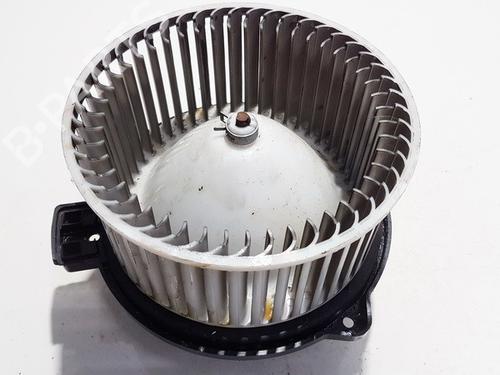 Used Heater blower motor Heater blower motor MAZDA 6 Saloon (GG) 2.0 (GGEP, GG10) (141 hp) 35864160 35864160