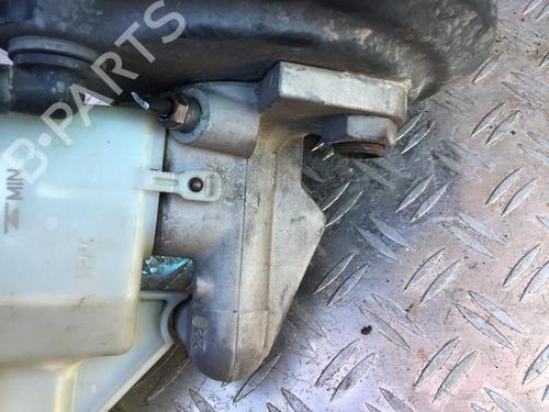 brake-master-cylinder-vw-golf-v-1k1-2003-2004-2005-2006-2007-2008-2009-2010-35660717 main image