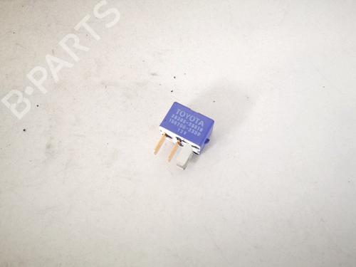 Used Electronic sensor Electronic sensor TOYOTA AVENSIS (_T25_) 2.0 D-4D (ADT250_, ADT250R) (126 hp) 32902527 32902527