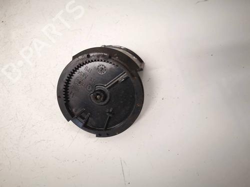 Used Cup/Object holder Cup/Object holder VW PASSAT B6 (3C2) 2.0 TDI (170 hp) 34773462 34773462