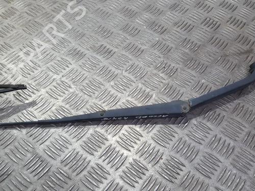 Used Front windshield wiper arm Front windshield wiper arm HONDA ACCORD VI (CK, CG, CH, CF, CL) 2.3 (CG5, CF9, CF0, CF1, CF2) (150 hp) 33486303 33486303