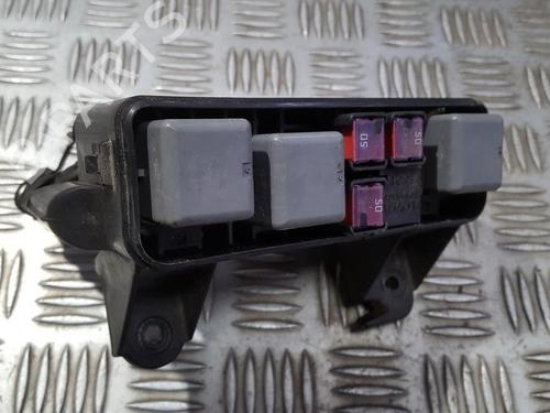 Used Fuse box Fuse box TOYOTA AVENSIS VERSO (_M2_) 2.0 D (CLM20_, CLM20R) (116 hp) 33502400 33502400