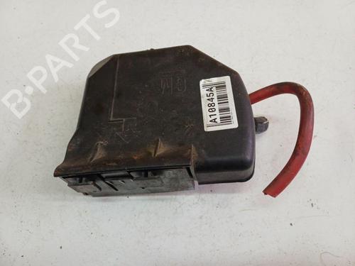 Used Fuse box OPEL OMEGA B (V94) 2.2 16V (F69, M69, P69) (144 hp) 32531561