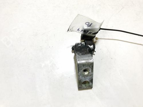Used Hinge/Door check strap Hinge/Door check strap VW BORA I (1J2) 1.9 TDI (101 hp) 33075560 33075560
