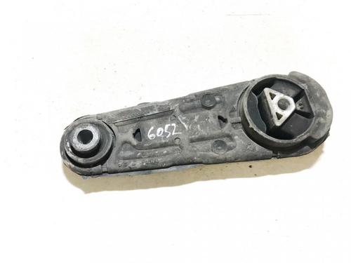 Used Engine mount Engine mount RENAULT CLIO III (BR0/1, CR0/1) 1.2 16V (103 hp) 33065434 33065434
