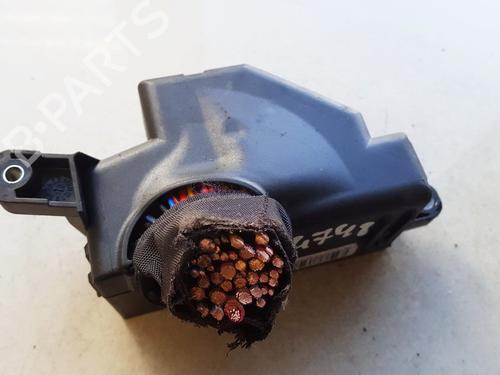 Fuse box VW PASSAT B7 (362) 2.0 TDI | BP33517526E1 - Image 2