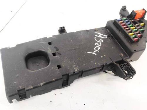 Used Fuse box Fuse box SAAB 9-3 (YS3F, E79, D79, D75) 2.2 TiD (125 hp) 32947322 32947322