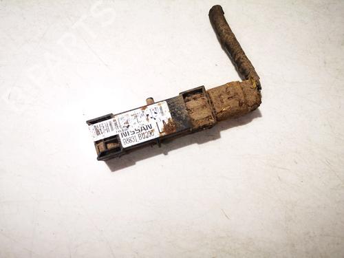 Used Electronic module Electronic module NISSAN ALMERA TINO (V10) 2.2 dCi (115 hp) 33089658 33089658