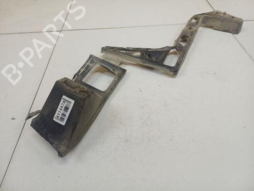 Used Front bumper bracket Front bumper bracket 37735920 37735920