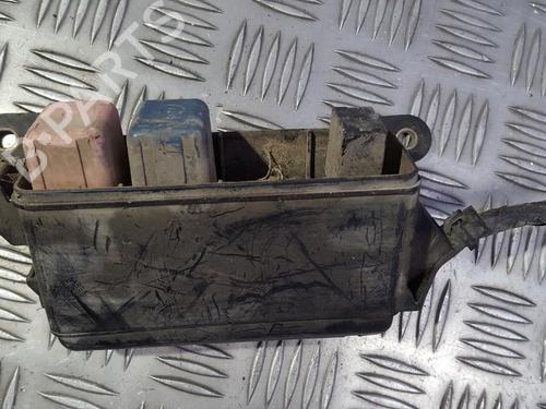 Used Fuse box Fuse box TOYOTA PRIUS Saloon (_W1_) 1.5 Hybrid (NHW10) (58 hp) 33493193 33493193