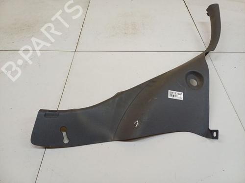 Predellino Predellino PEUGEOT 107 (PM_, PN_) 1.0 (68 hp) 37456245 37456245