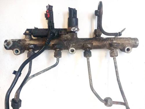 Used Injection rail Injection rail 35349318 35349318
