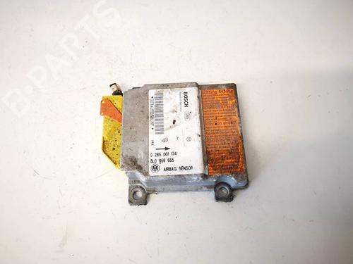 ecu-airbags-vw-passat-b5-variant-3b5-1997-1998-1999-2000-2001-32945365 main image
